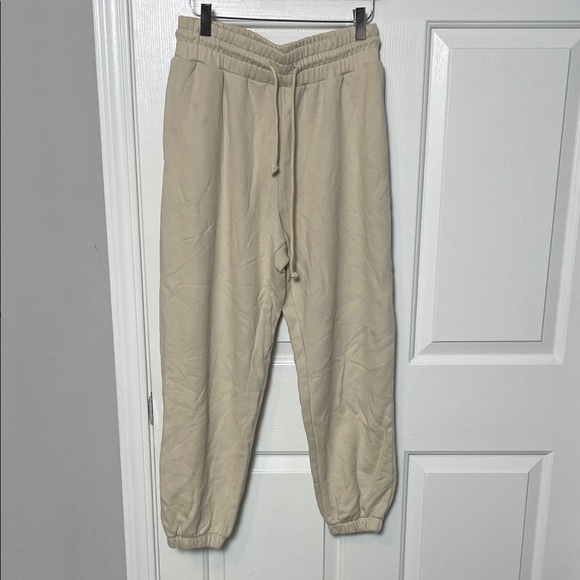 OAK + FORT Pants - Oak + Fort Sweatpants Women Cream Tan Medium Drawstring High Rise Joggers